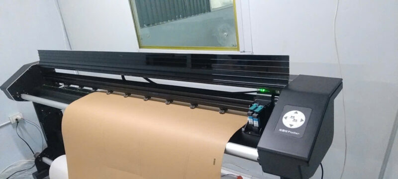 Máy in sơ đồ và cắt rập