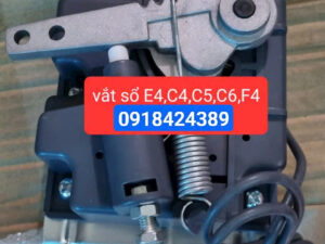 Bàn ga máy vắt sổ Jack E4 C4 C5 C6 F4