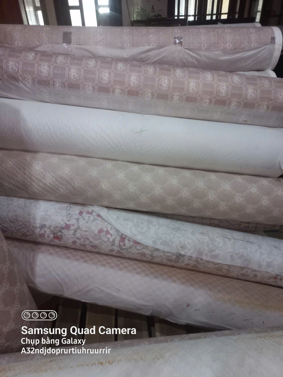 Giấy bông lót trải bàn cắt 1 Giấy bông lót trải bàn cắt