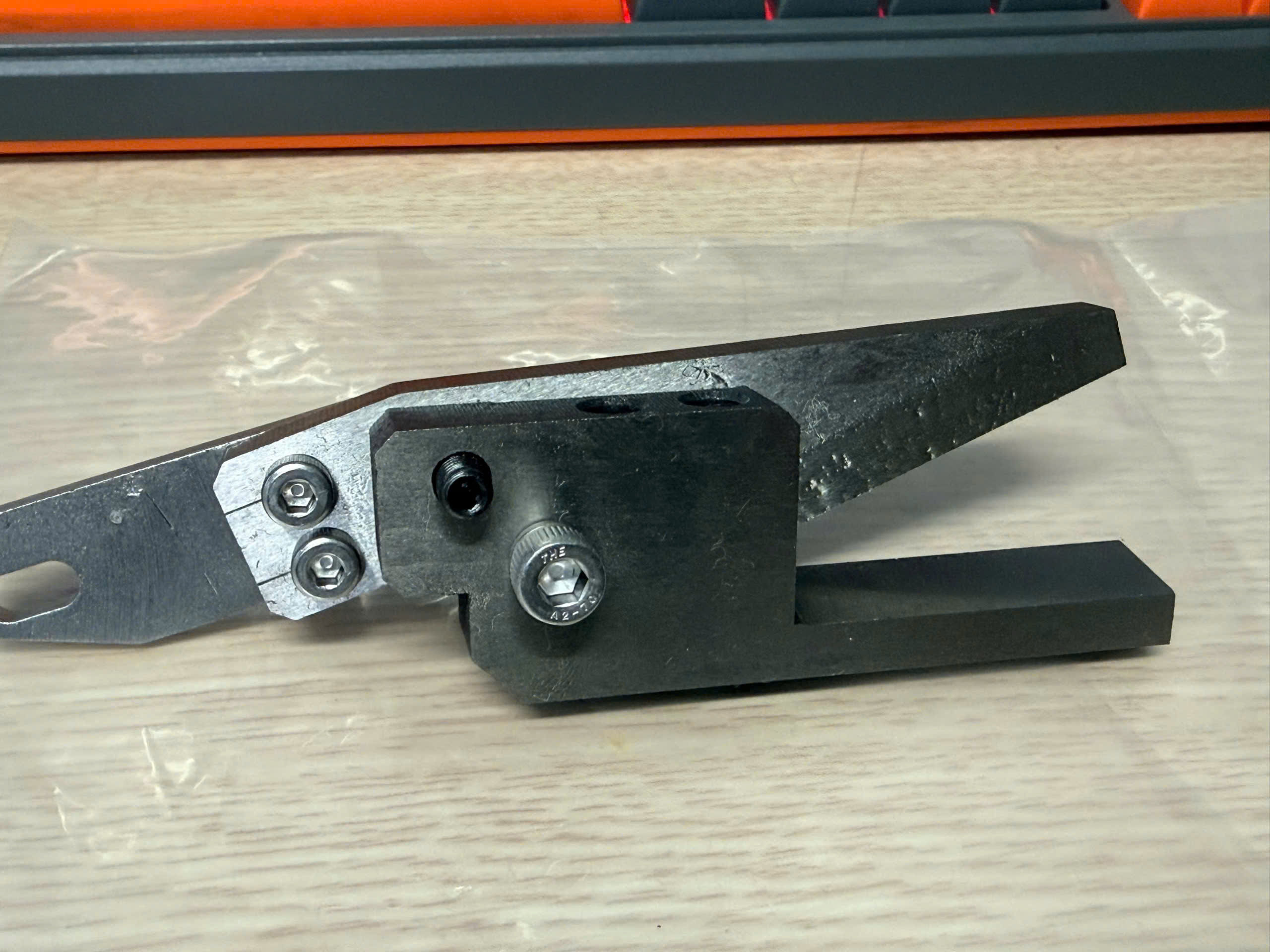 Kéo cắt seam máy HH AI-118 119 1 Kéo cắt seam máy HH AI-118 119